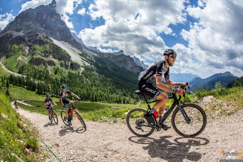 LA ALPINE GRAVEL È GIÁ UN MYTHOS!